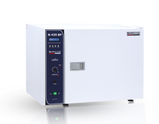 Elektromag M420 BP İnkübatör 48 lt. Paslanmaz çelik iç kabin, PID kontrollü dijital timerli termostat, fan motorlu sirkülasyon